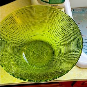 Vintage green glass large bowl and 5 small bowls